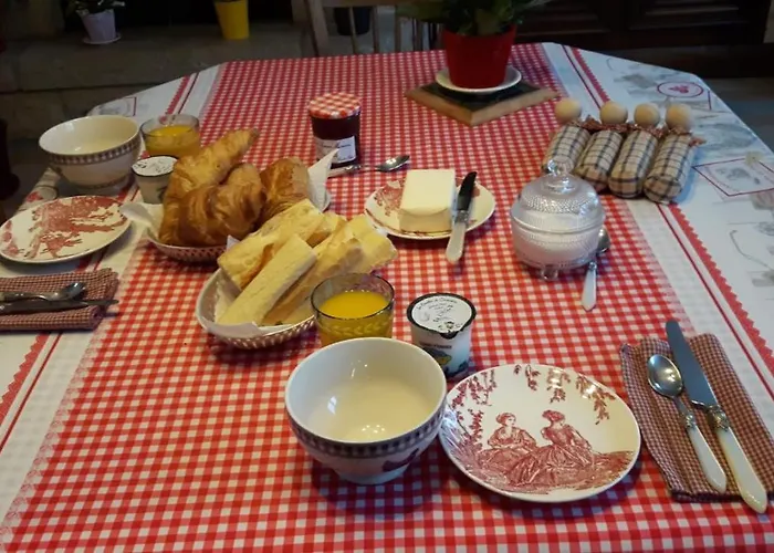 D'hotes Et Table D'hotes- Valentine 44 Bed & Breakfast 3*