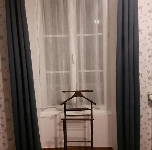 D'hotes Et Table D'hotes- Valentine 44 Bed & Breakfast Sainte-Mère-Église