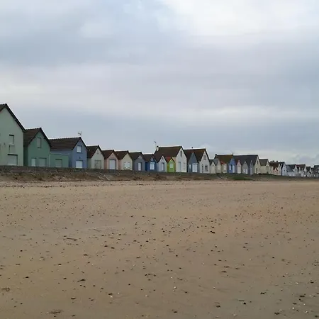 D'hotes Et Table D'hotes- Valentine 44 3* Sainte-Mère-Église