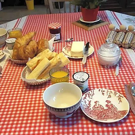 D'hotes Et Table D'hotes- Valentine 44 B&B 3*