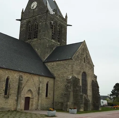 Frühstückspension D'hotes Et Table D'hotes- Valentine 44