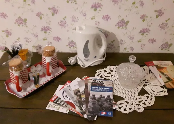 D'hôtes Et Table D'hôtes- Valentine 44 3*