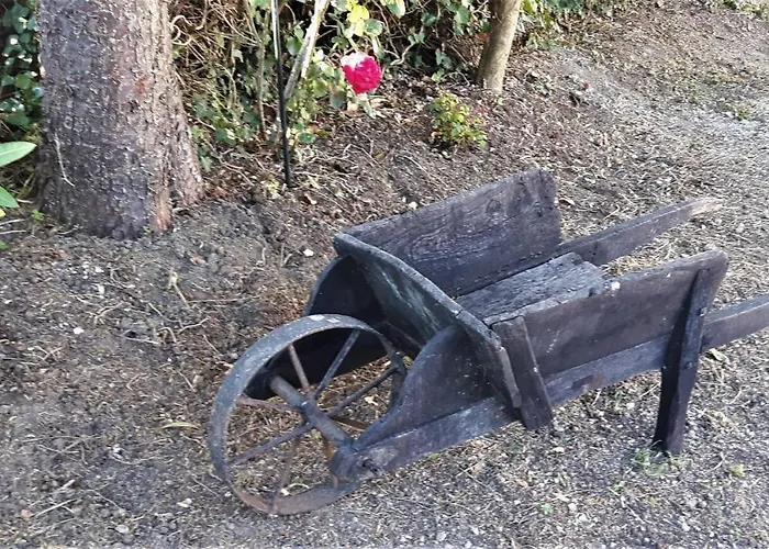 D'hôtes Et Table D'hôtes- Valentine 44